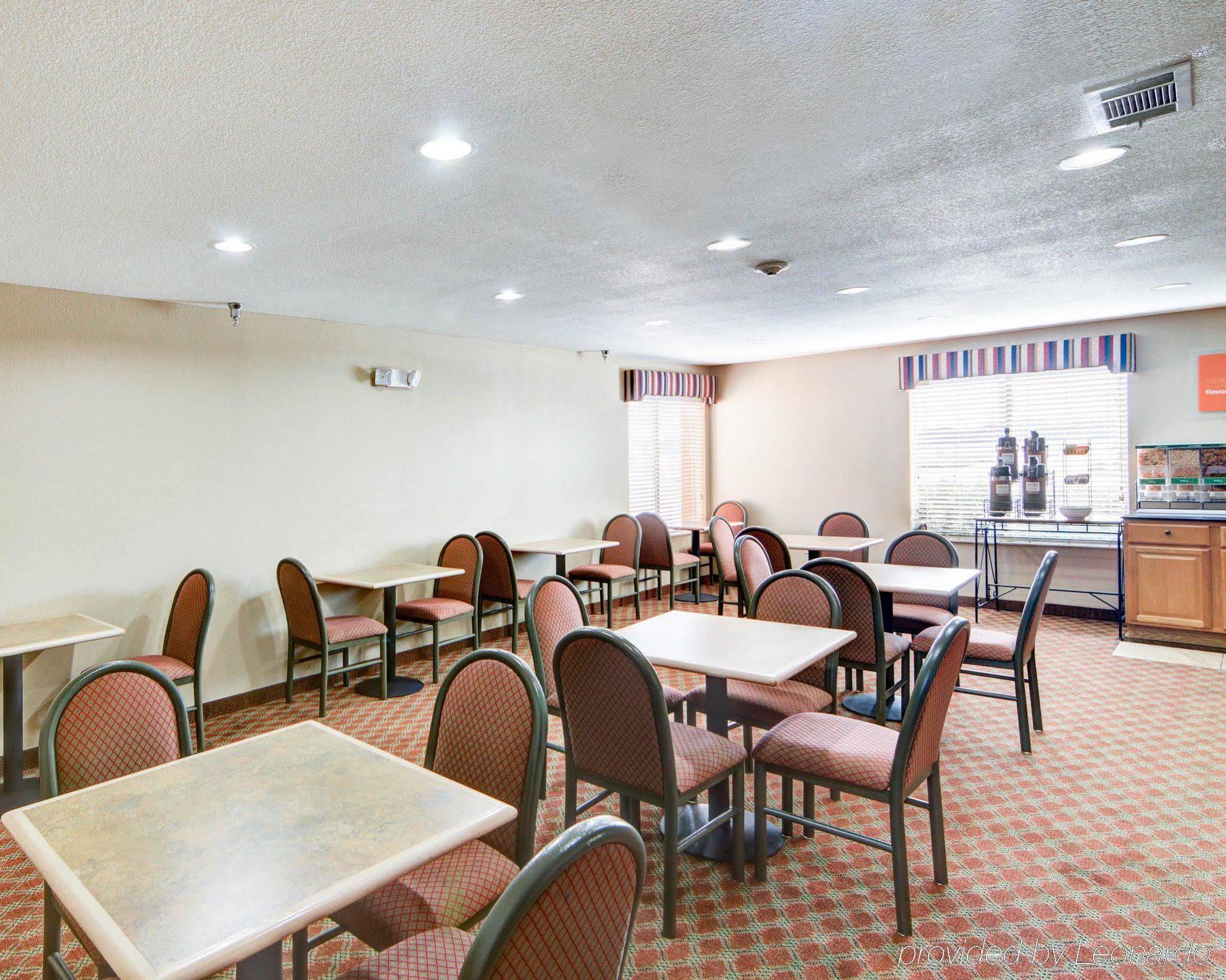 Quality Inn Forest Hill - Fort Worth South Exterior photo